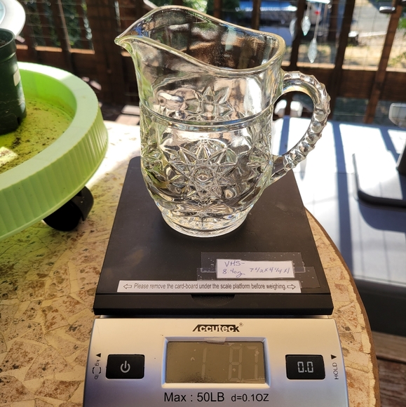 VINTAGE Lead Crystal small pitcher/vase 6"H - Picture 10 of 10